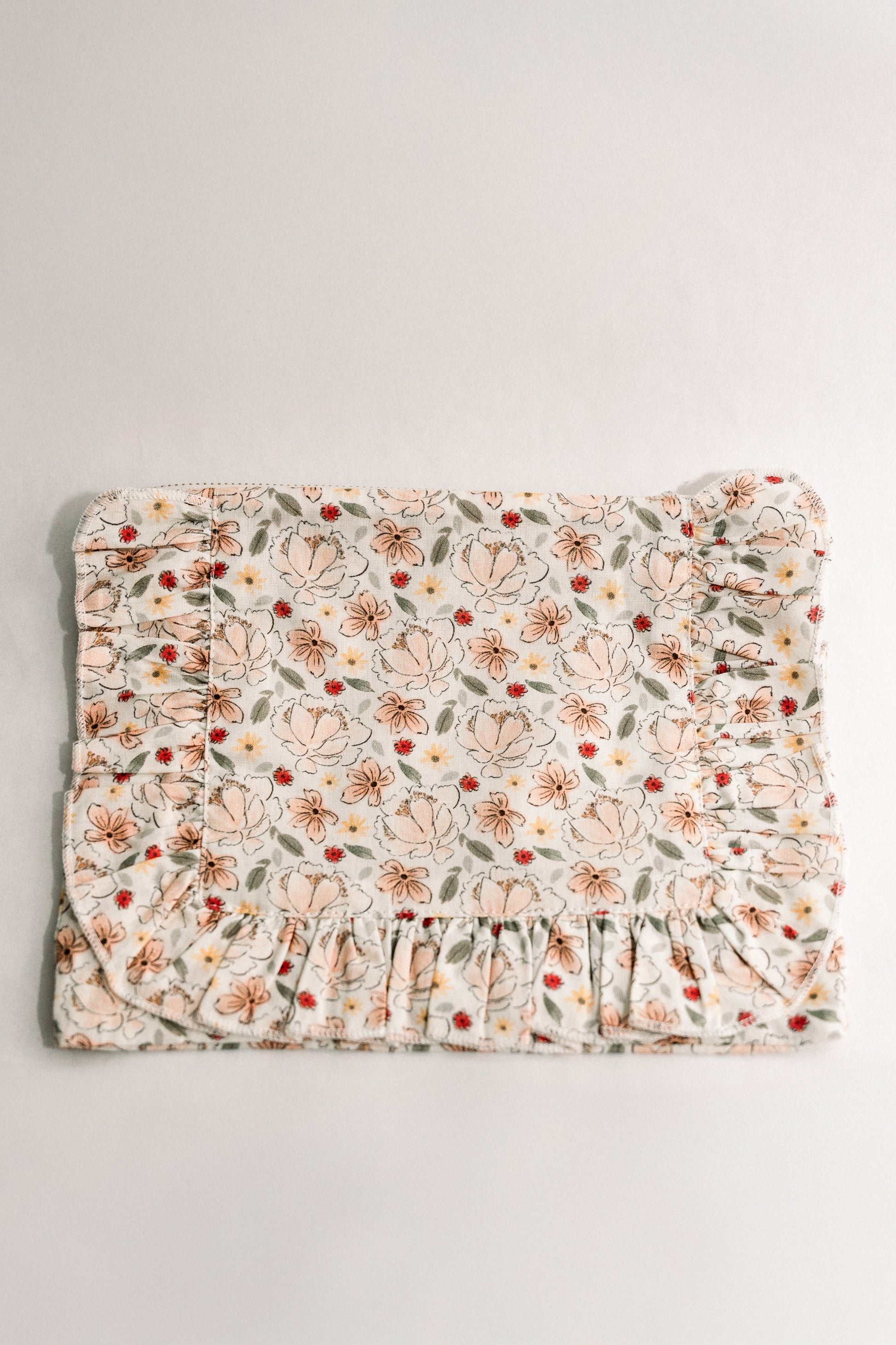 Vintage-Inspired Floral Pouch-Muguet