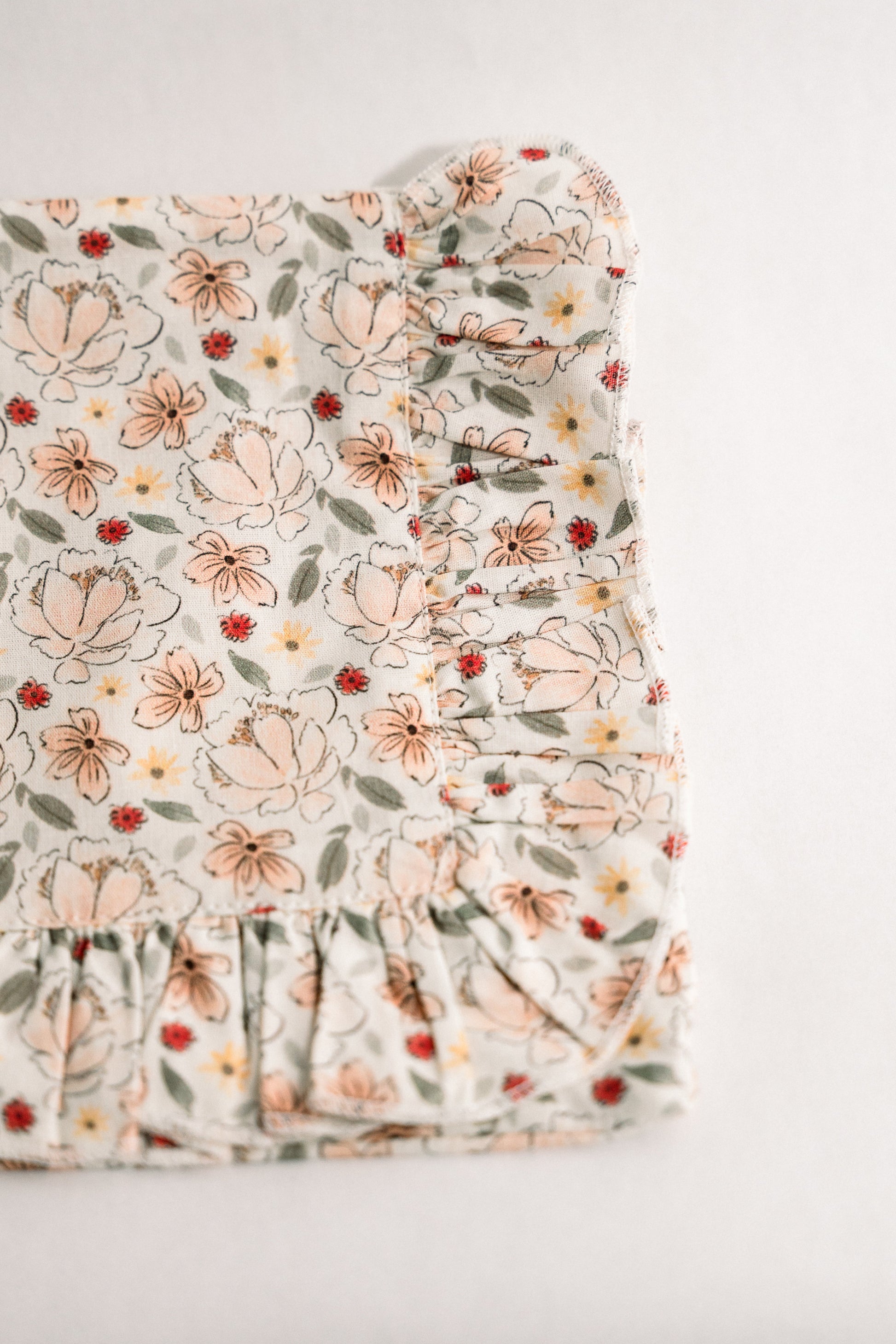 Vintage-Inspired Floral Pouch-Muguet
