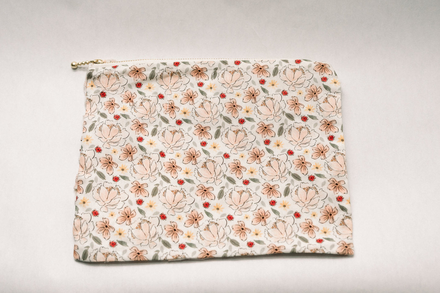 Vintage-Inspired Floral Pouch-Muguet