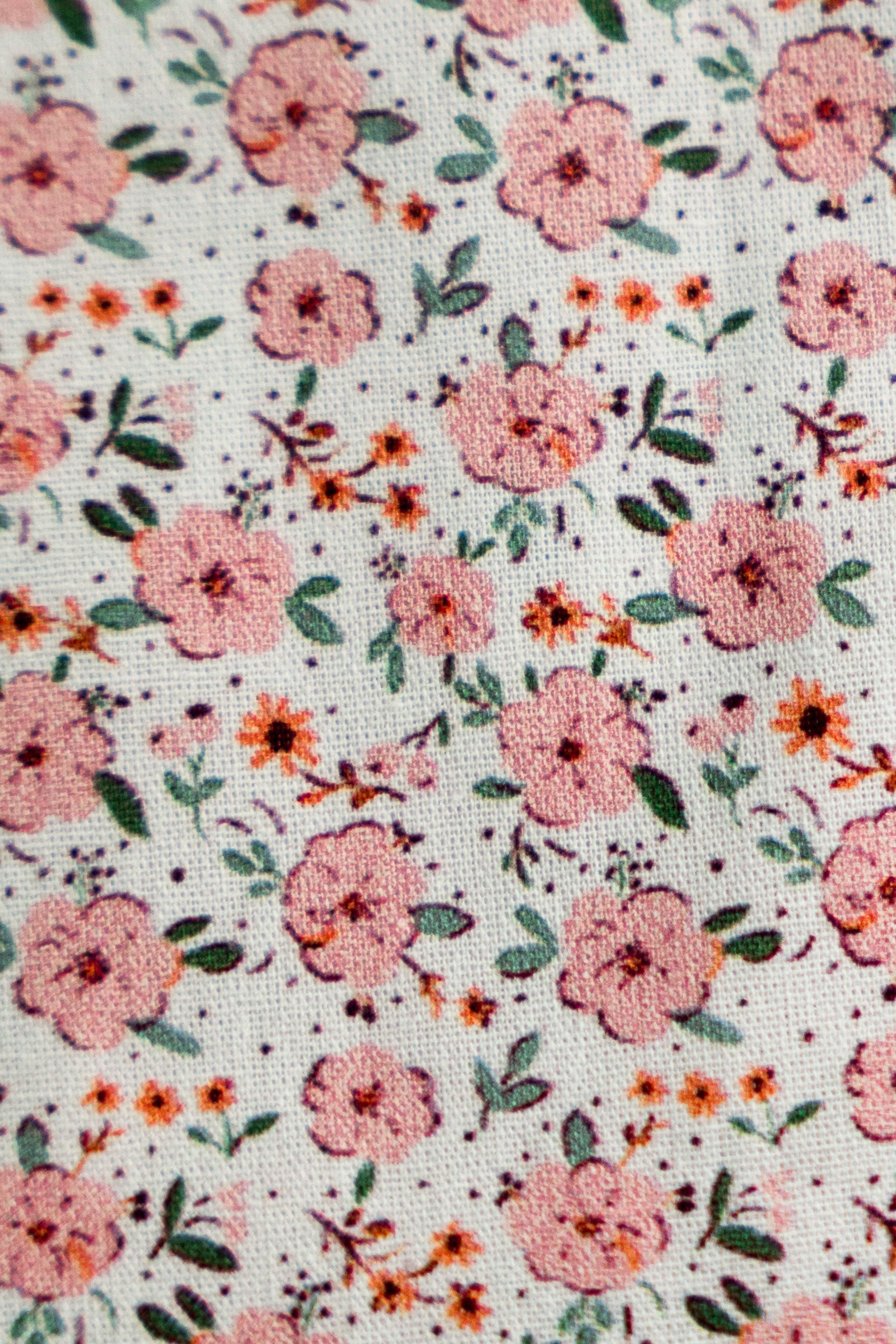 Vintage-Inspired Floral Pouch-Coquelicot