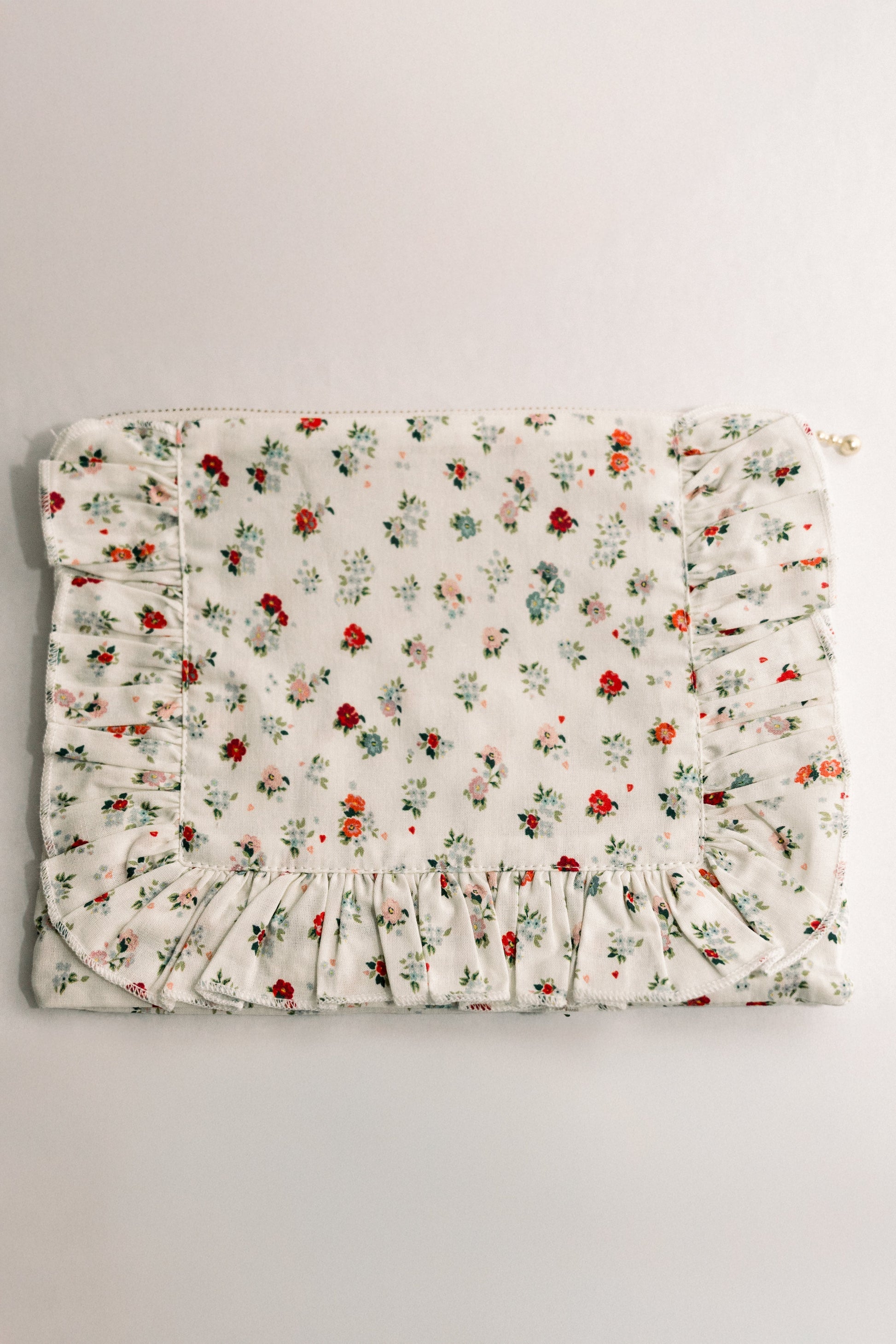 Vintage-Inspired Floral Pouch- Petite Prairie