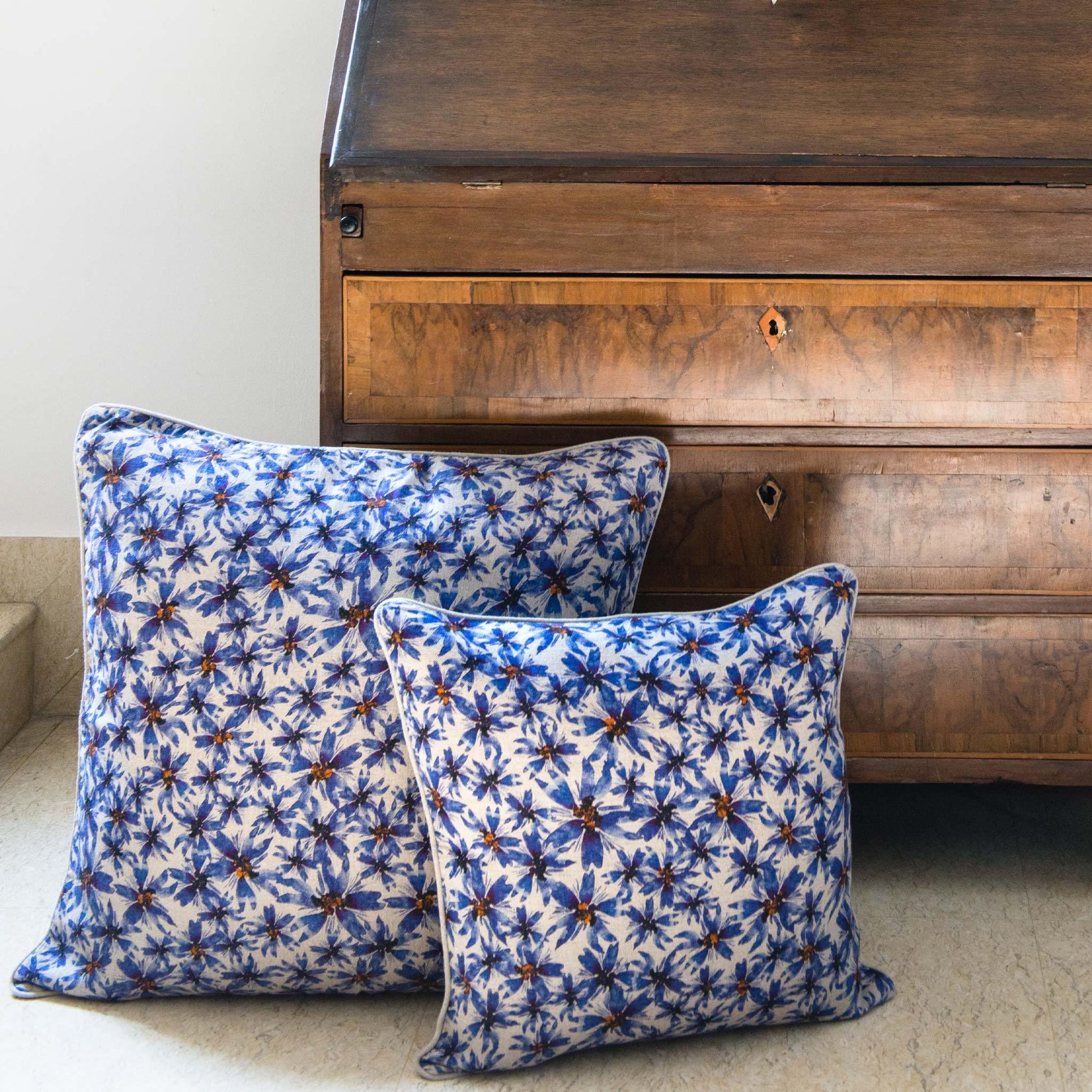 Organic Linen Pillow Cover in Blue Harem