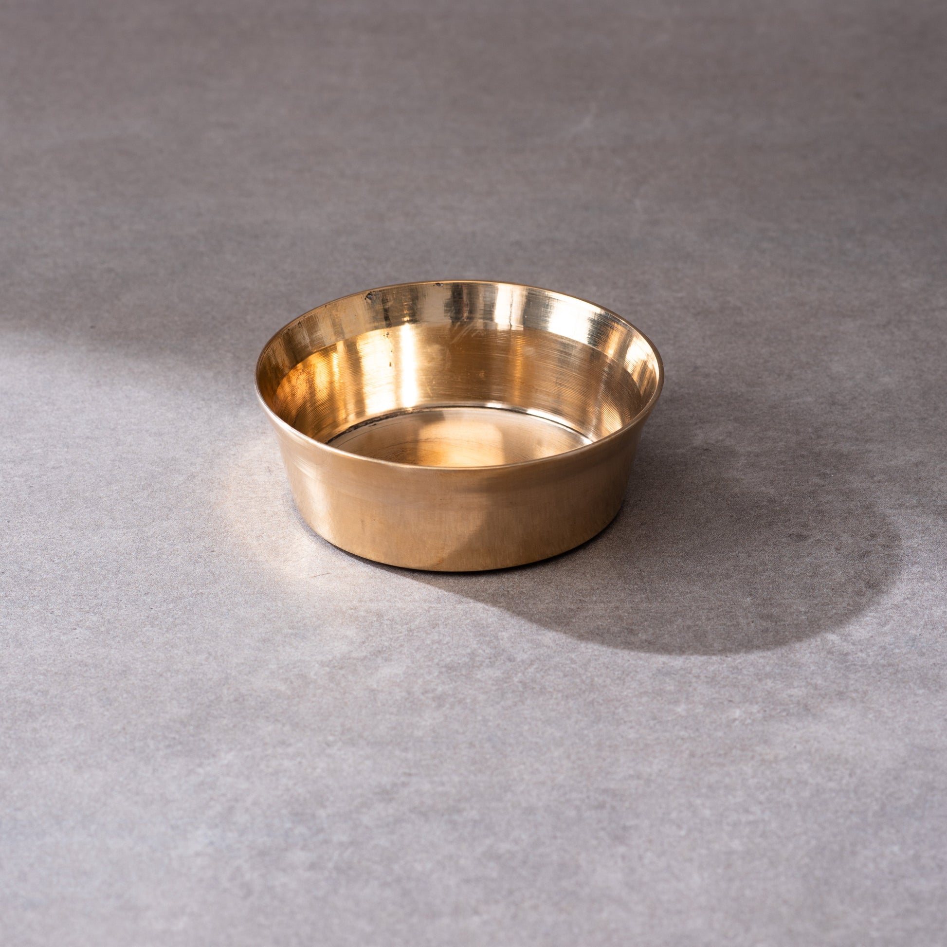 Bronze (Kansa) high hipped plate (Thaali) Set 11" - 5 pieces (1 Thaali, 2 bowls, 1 glass, 1 spoon)