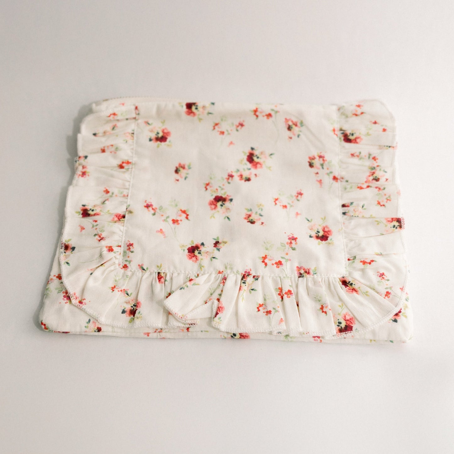 Vintage-Inspired Floral Pouch- Magnolia Springs
