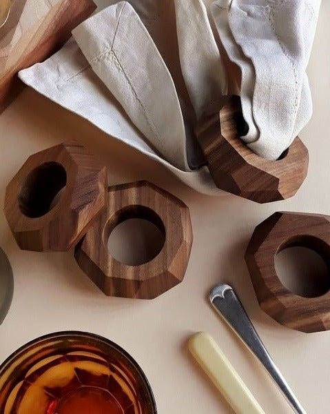 Dor+Kie Kiaat Wood Napkin Ring