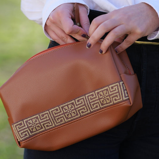 Travel Kit - Brown