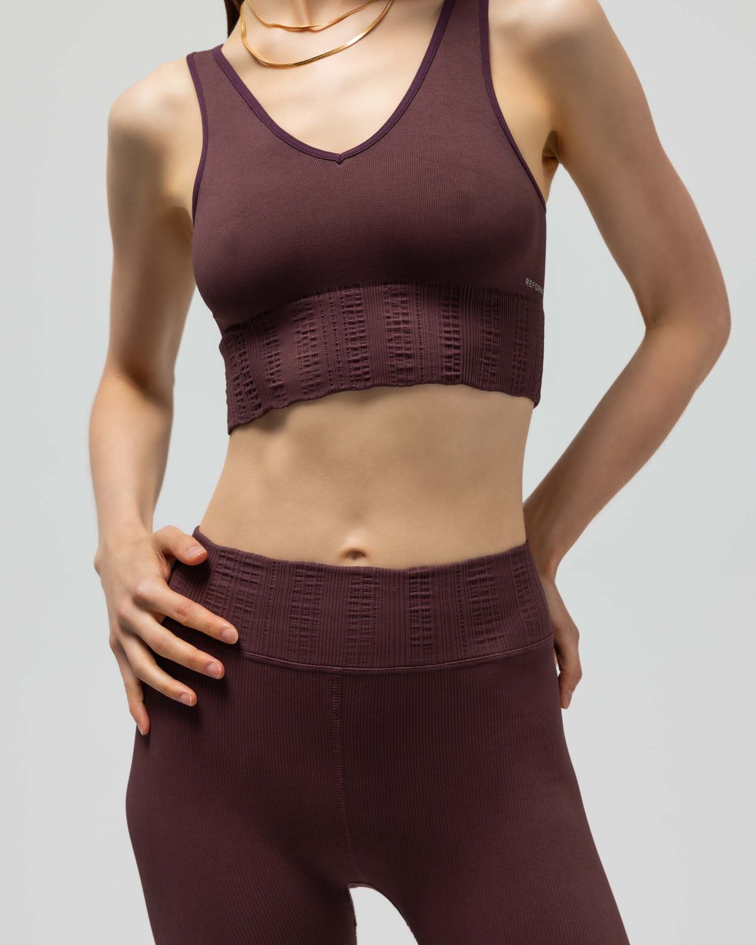 THE RIBBED LEGGING