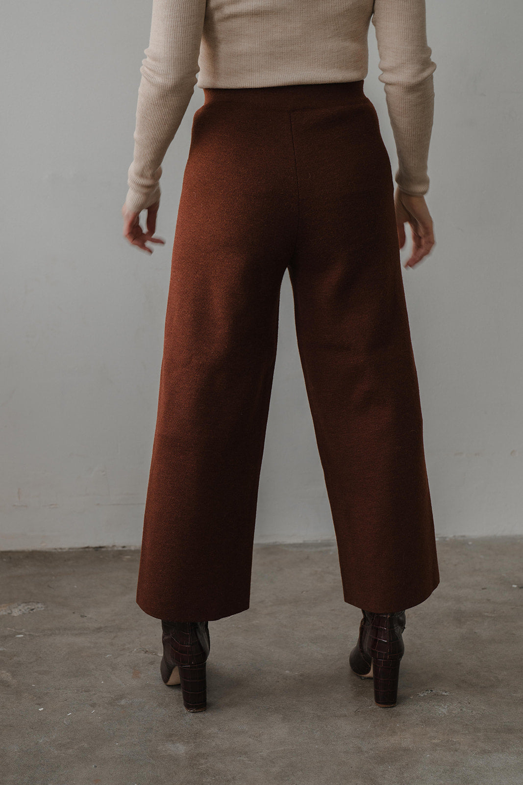 WIDE LEG TROUSERS - UMBER