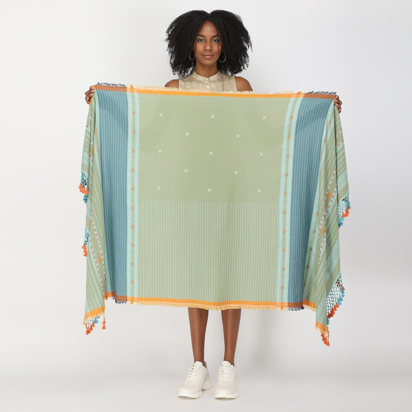 Anchored Jacquard Wrap