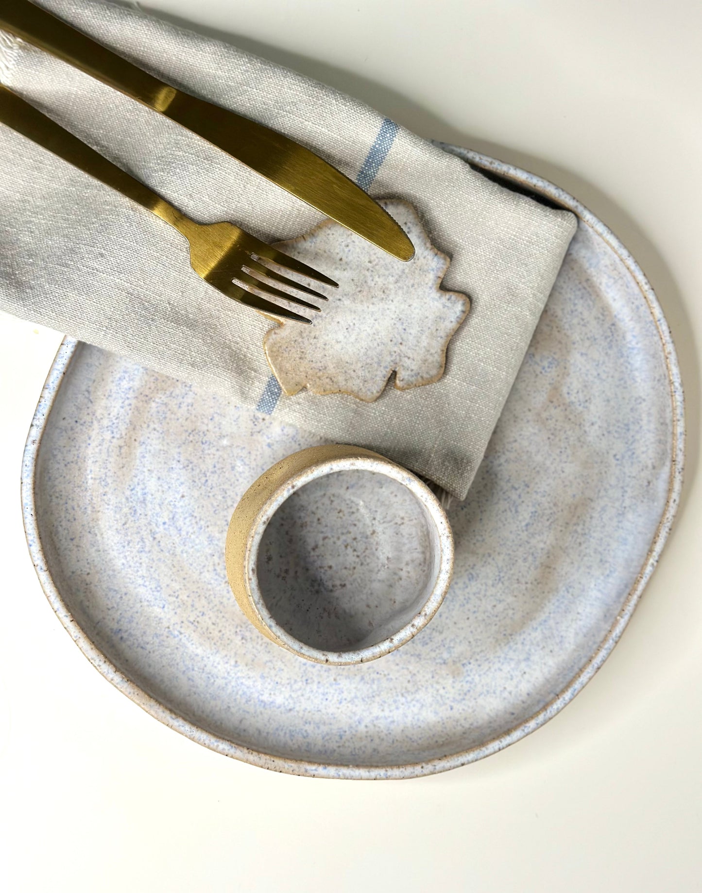 Handmade Ceramic PLATES BUNDLE | Color: Ocean Sand. (Sizes: 8.5" & 6")