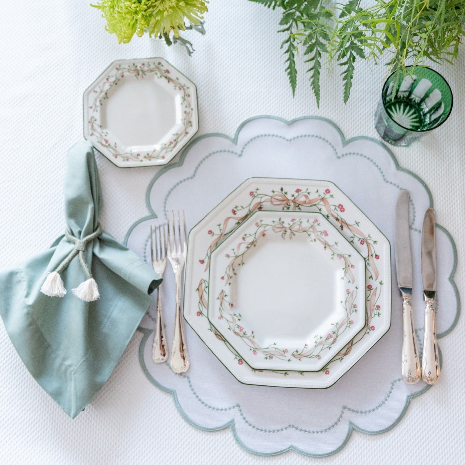 Victoria Placemat