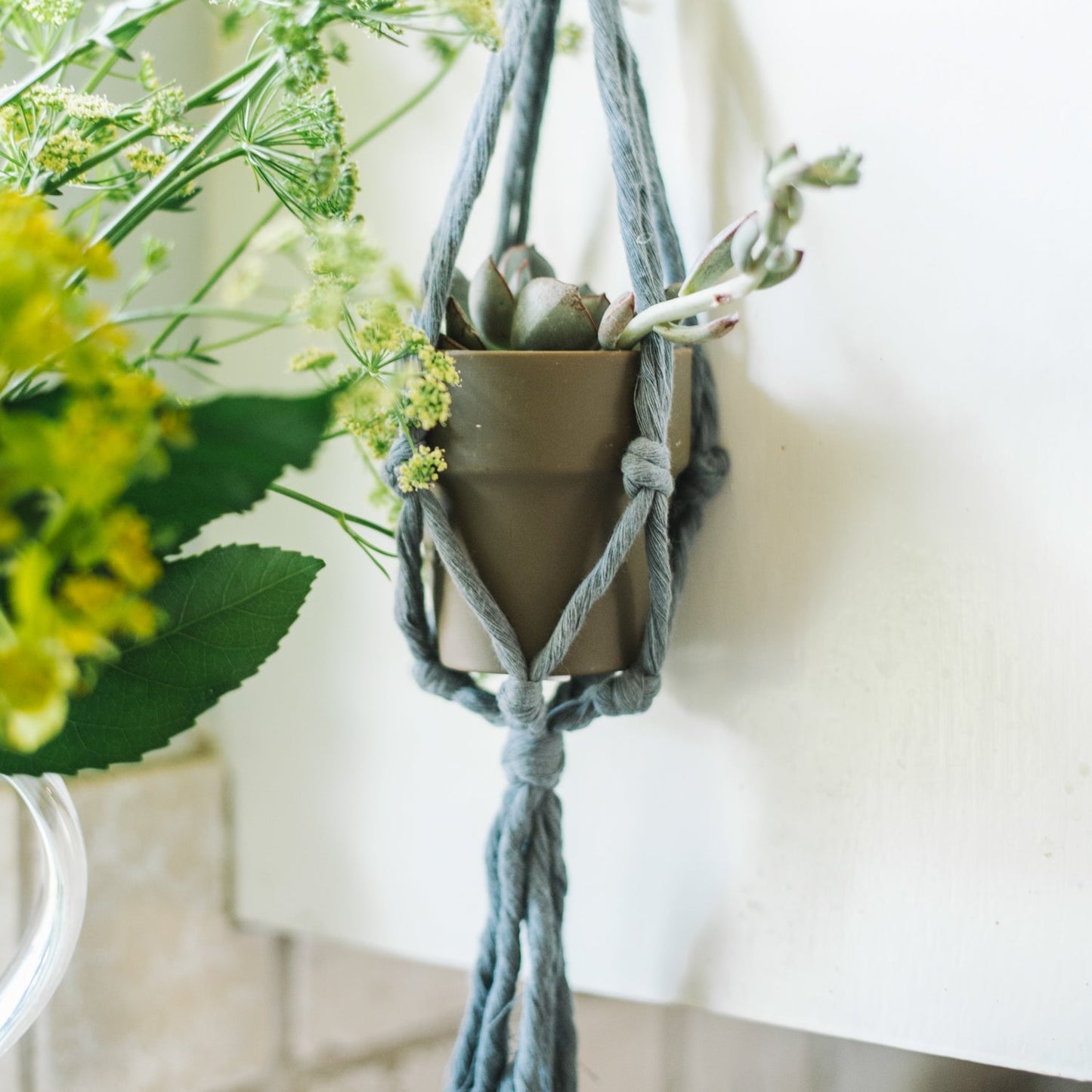 Mini Flourish Plant Hanger in Greys