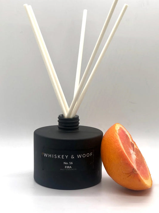 WHISKEY & WOOF CANDLE ATELIER