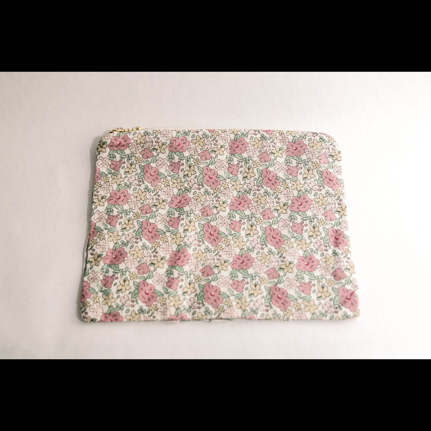 Vintage-Inspired Floral Pouch- Liberty “Betsy Ann”