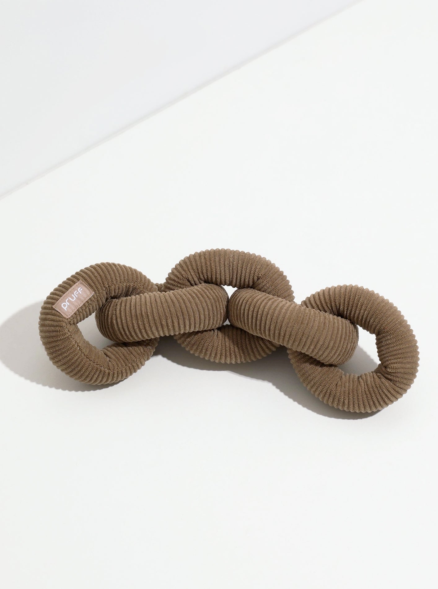 Many Links Plush Toy