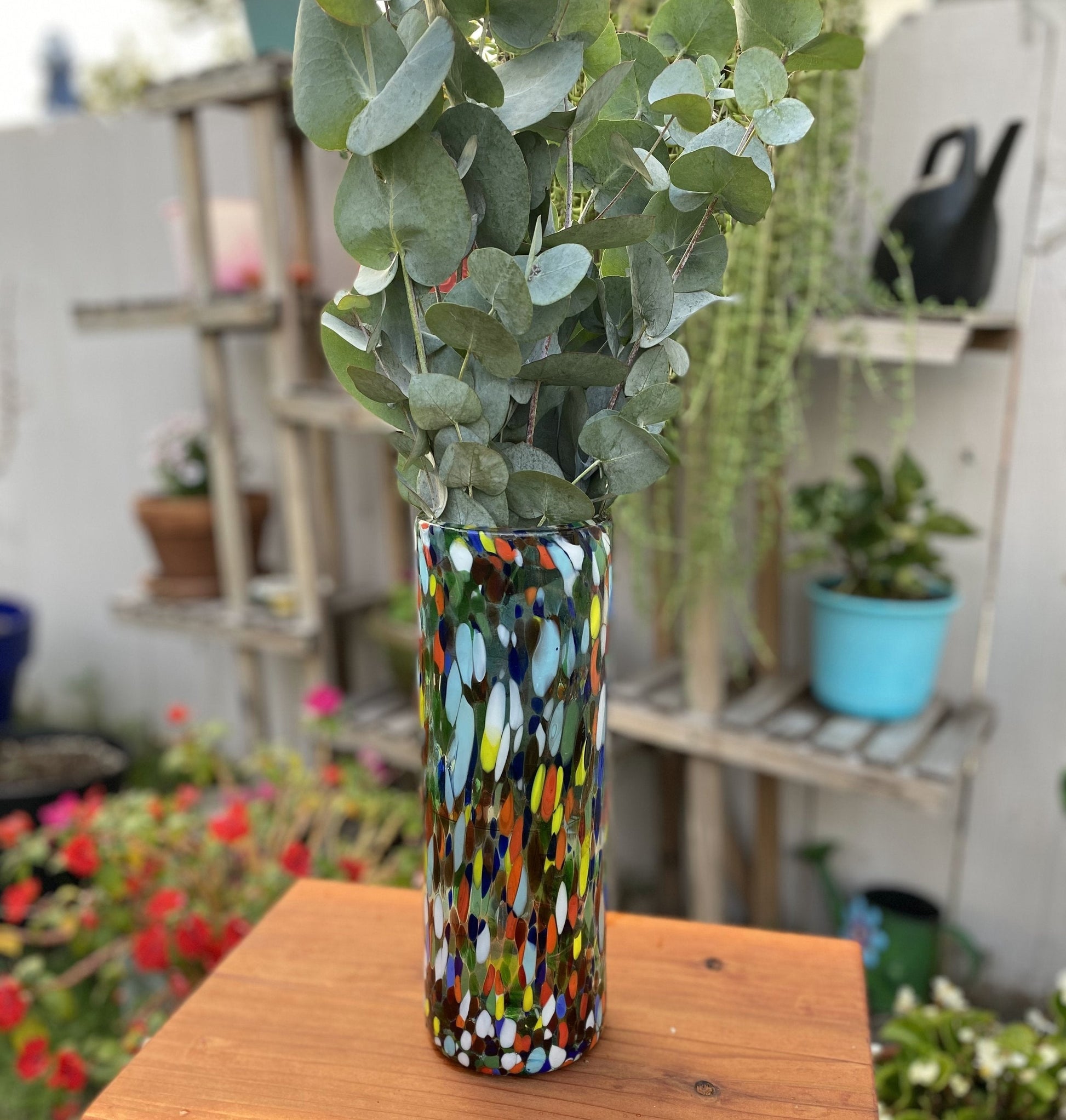Glass Vase with Confetti Carmen Design