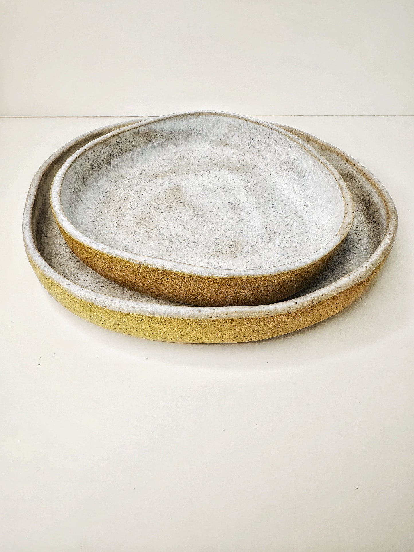 OCEAN SAND. Medium & small. (8.5 and 6 inches)