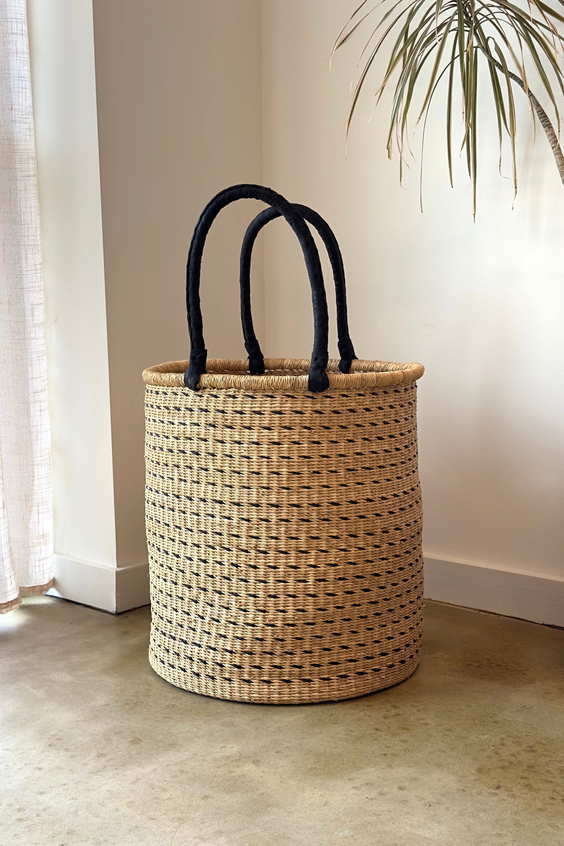 Natural w/ Black Horizontal Dashes Laundry Hamper
