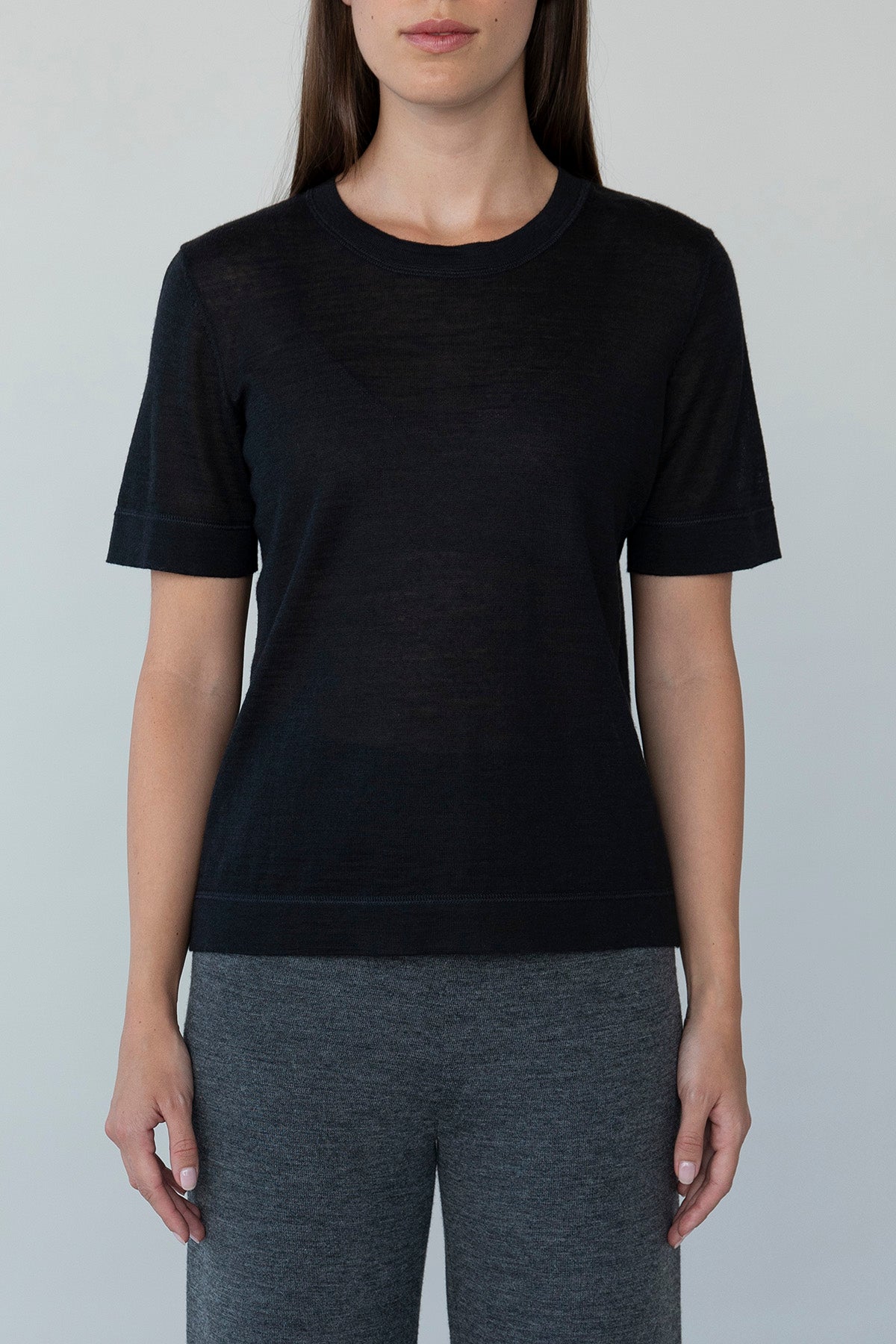 CREW NECK SWEATER TEE - BLACK