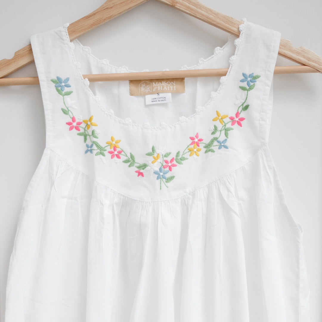 Mixed Flower Garland Nightgown