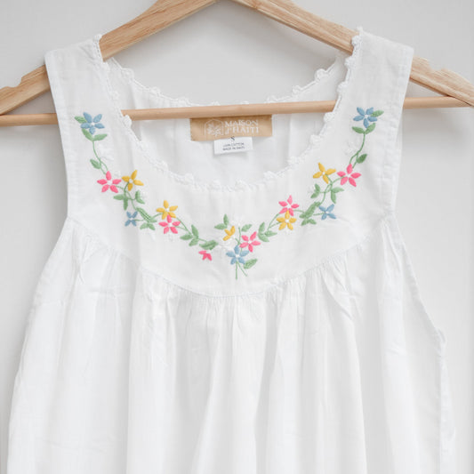 Mixed Flower Garland Nightgown