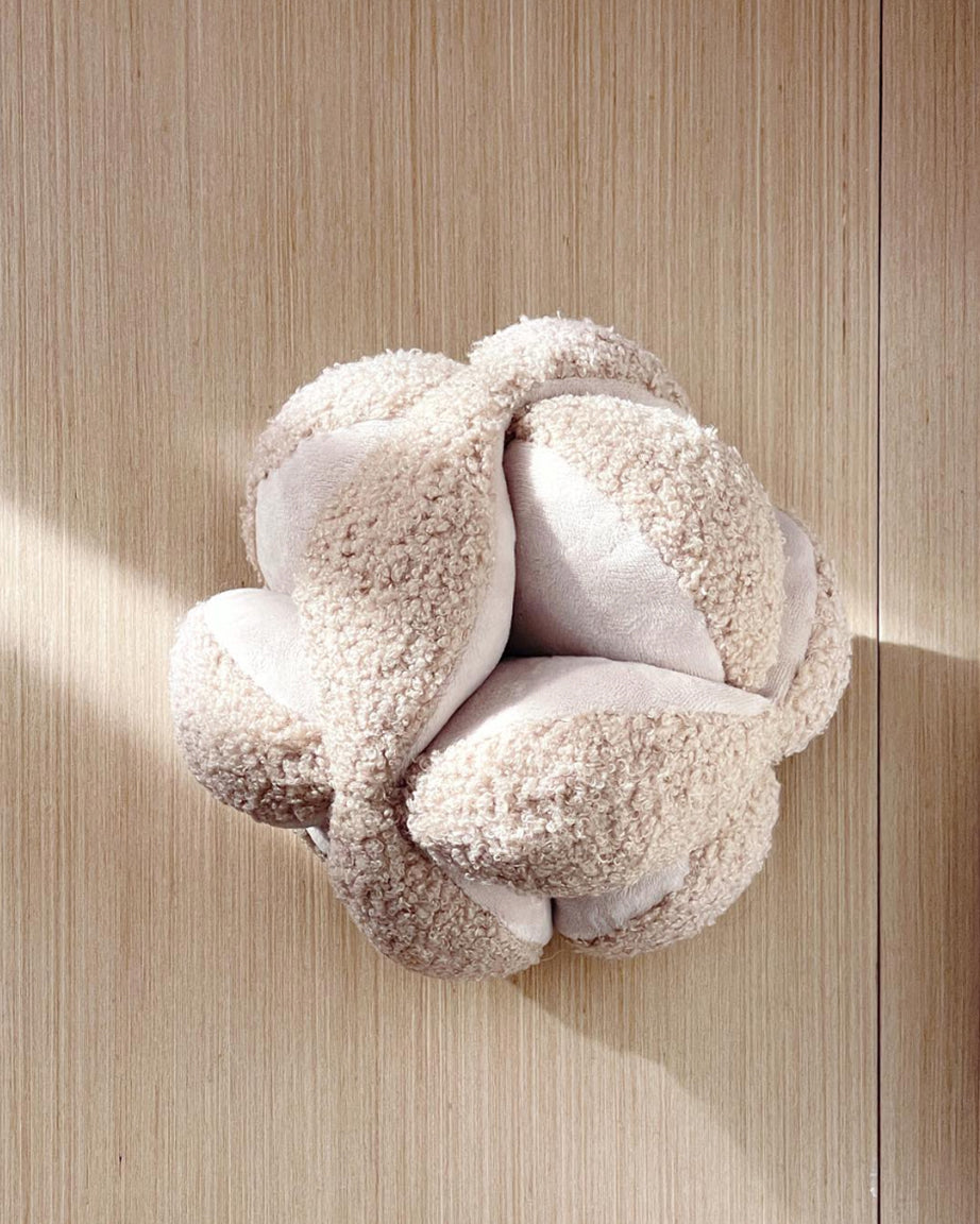 MONTI by Lambwolf Collective