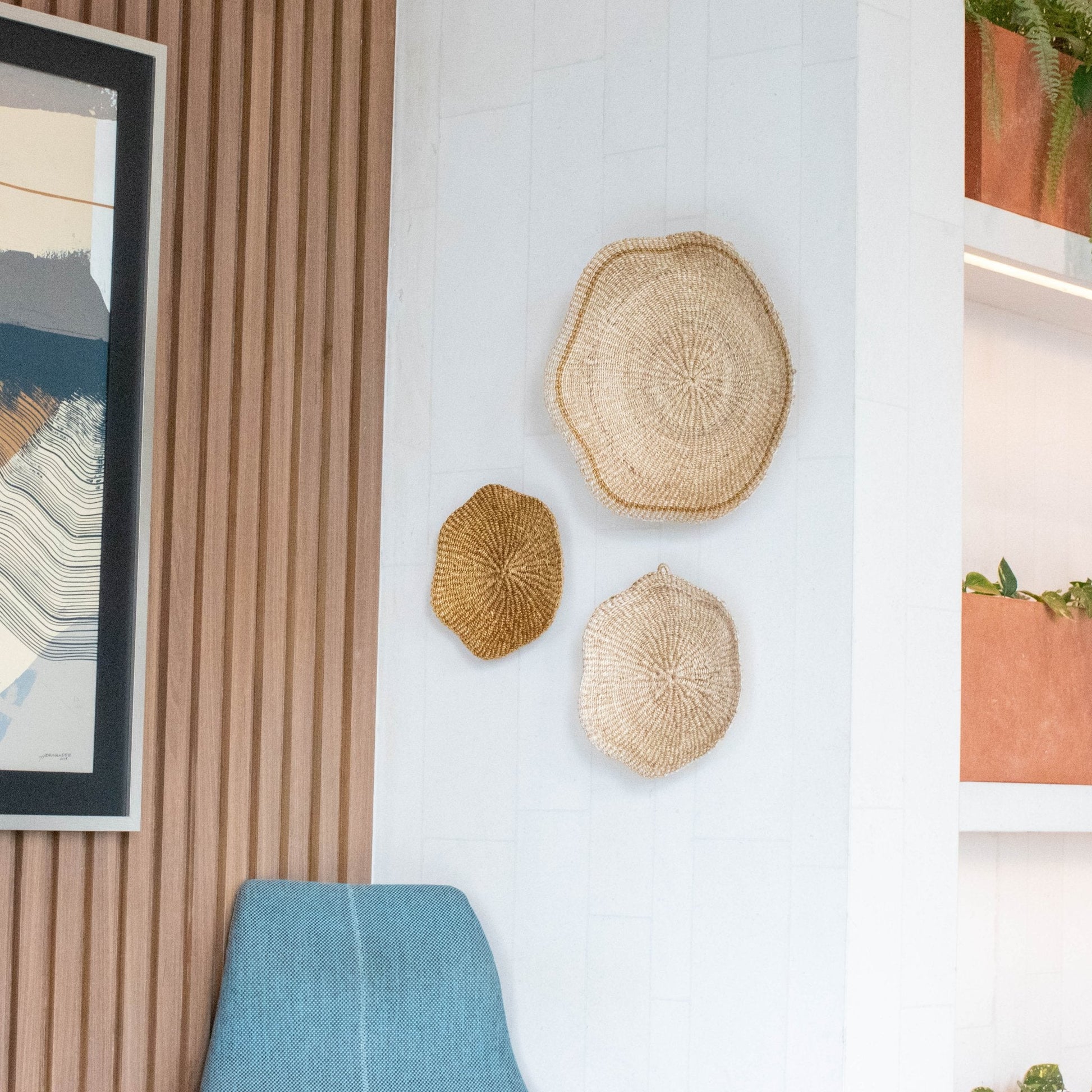 Scallop Wall Baskets, Large