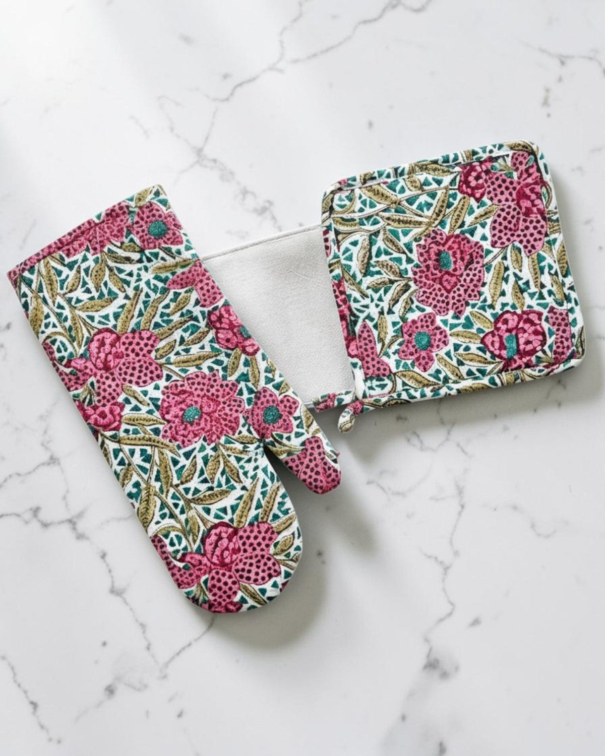 Hand Block Print Oven Mitt Pot Holder Set | Cotton Floral Kitchen Decor