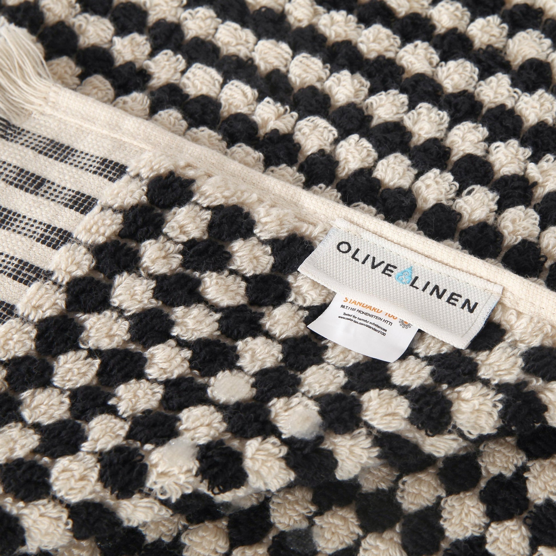 Dots 4 Piece Terry Towel Set with Bath Mat