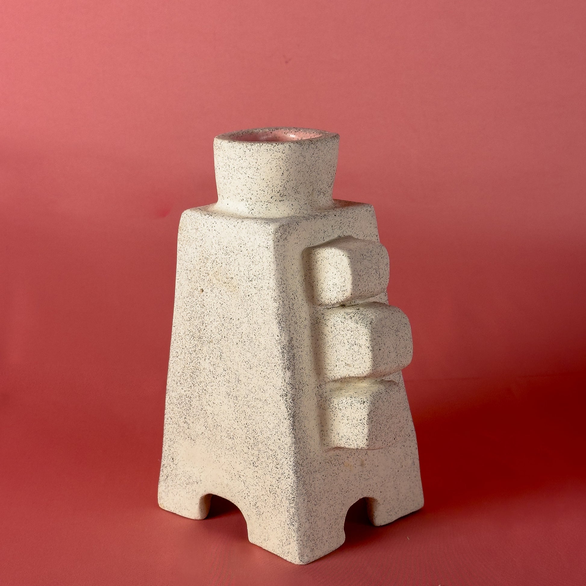 Eyi Vase