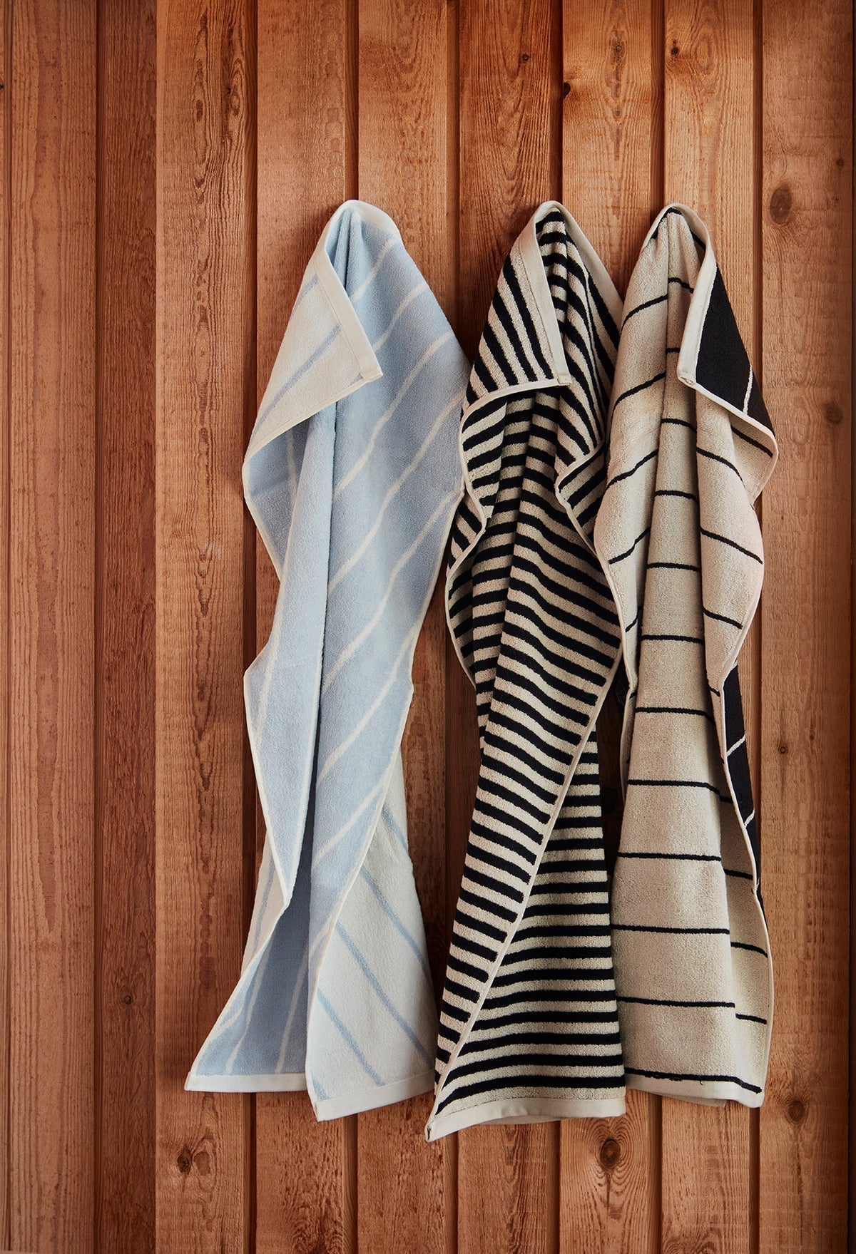 Raita Towel - Cloud / Ice Blue