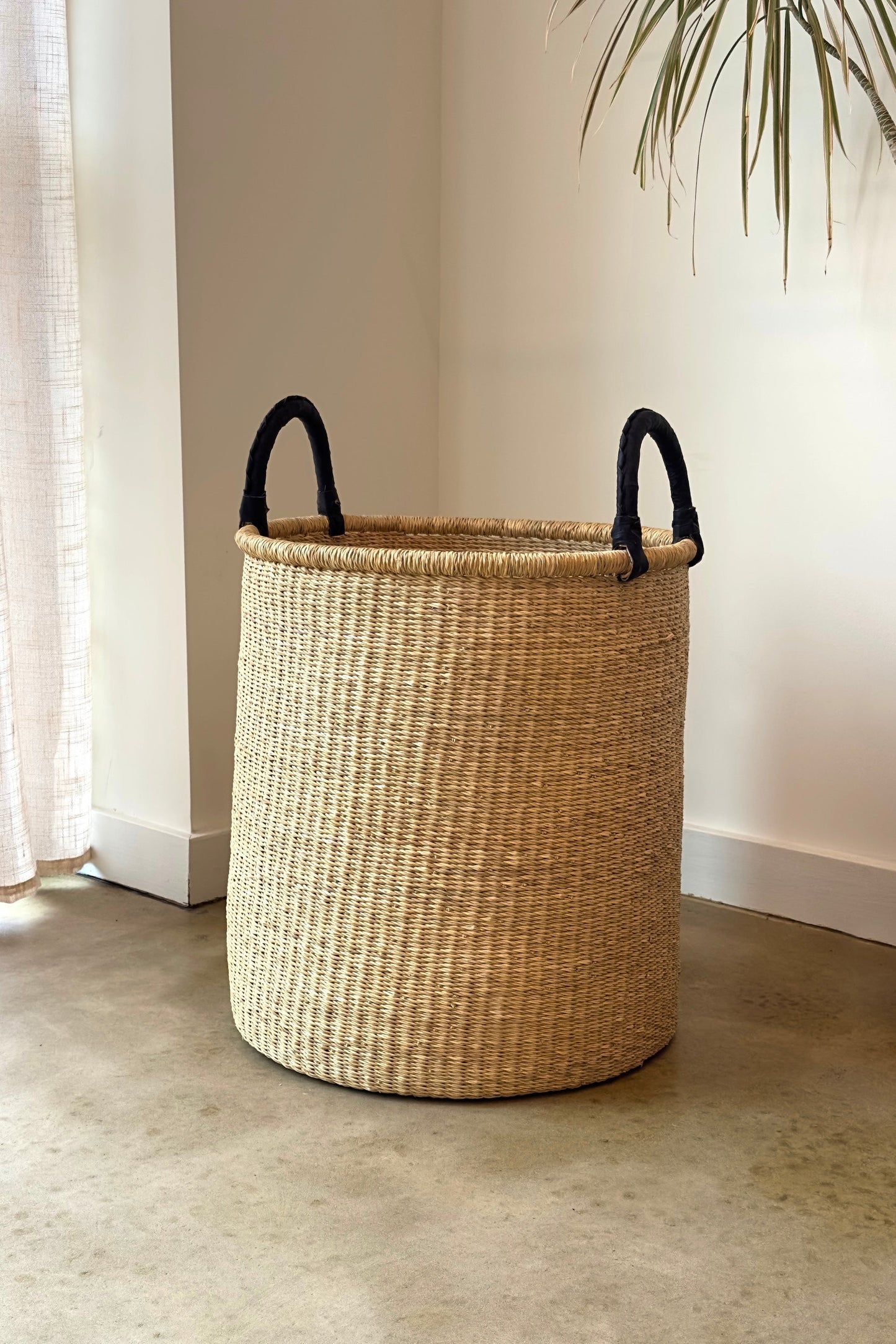 Handwoven Hamper - Natural - Large