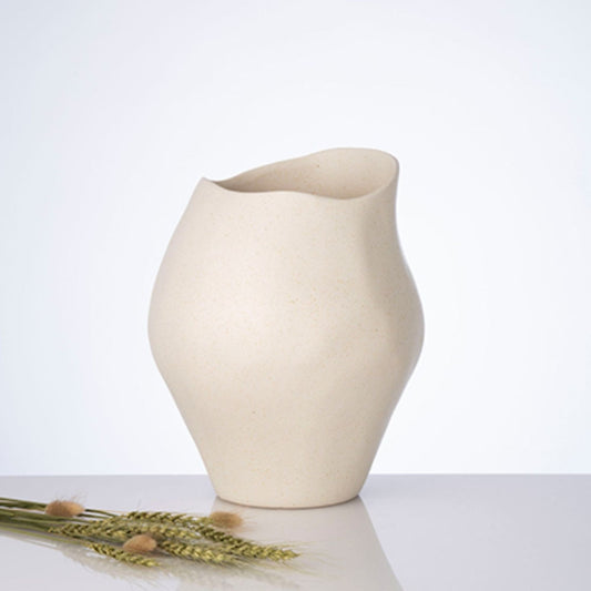 Mosco Cream Vase