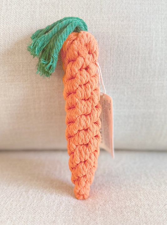 CARROT DOG ROPE TOY
