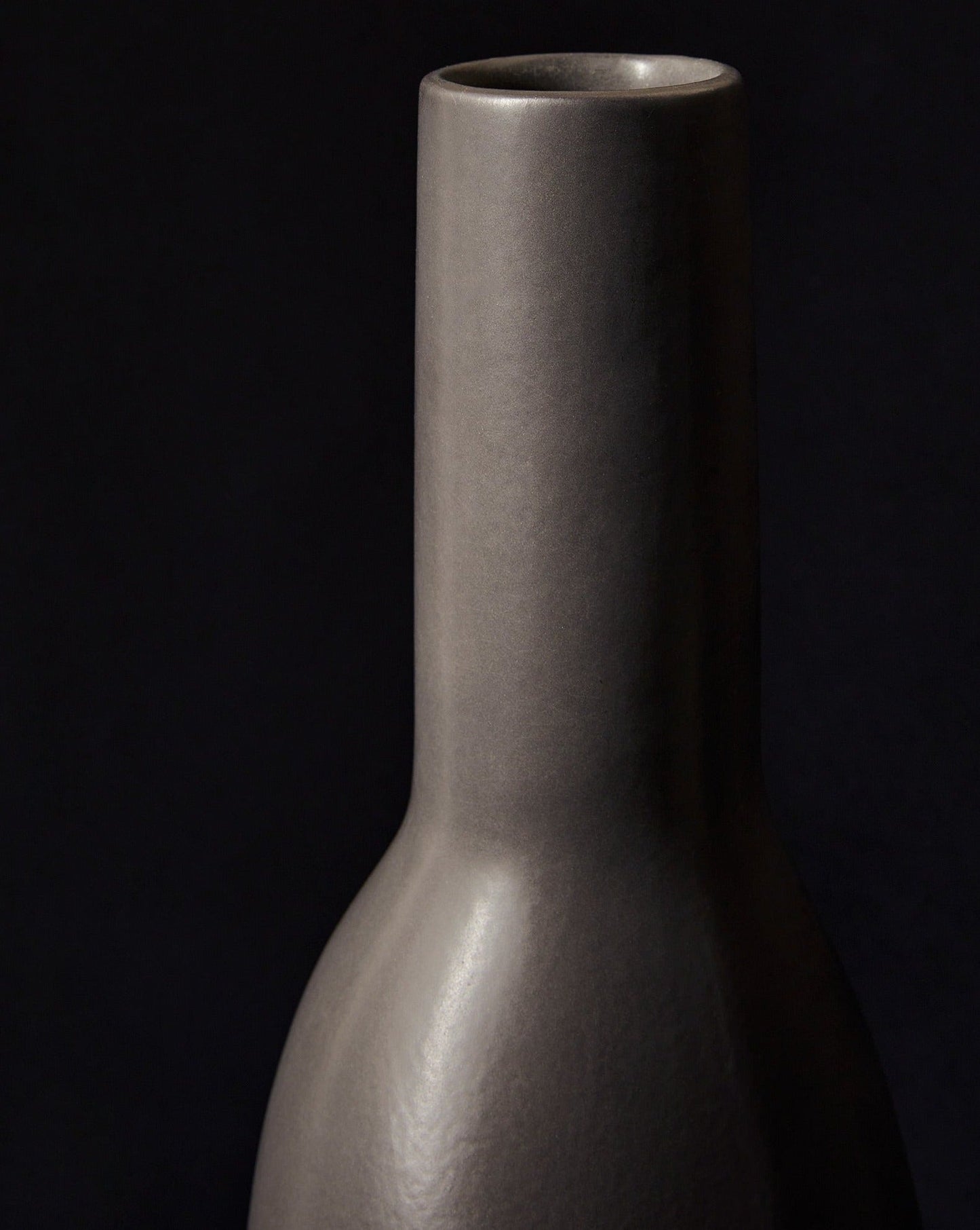 Stoneware Decorative Vase | Dadasi