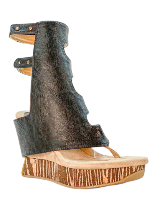 Reversible Wedge Shoe Black/ Tan