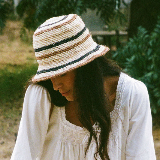 [WS] Fall Bucket Hat - Creme Striped