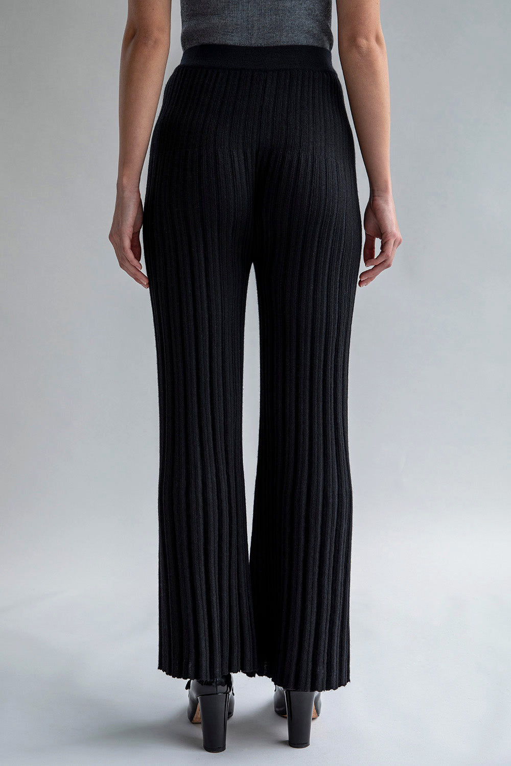 MARCELLE TROUSERS - BLACK